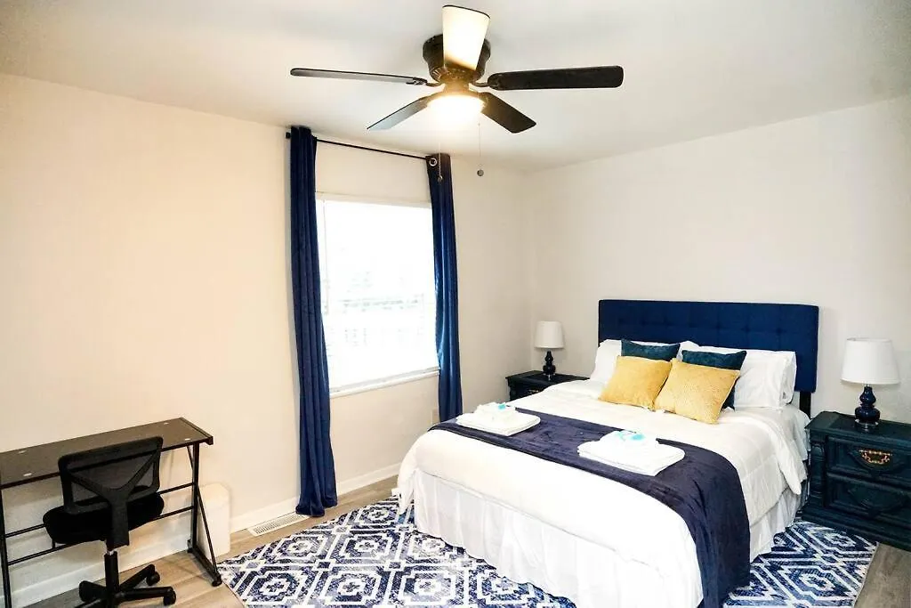 3 Bedroom Townhome Minutes To Uptown Charlotte Stany Zjednoczone Ameryki